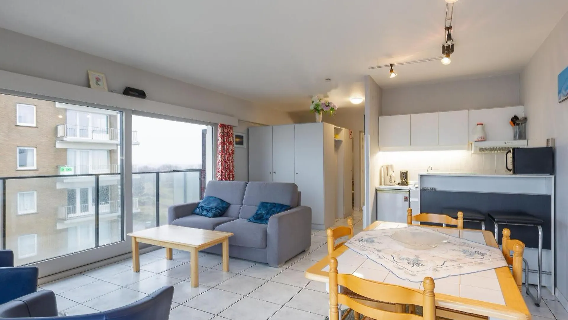 Apartment Corner Studio With Sea-Views Middelkerke